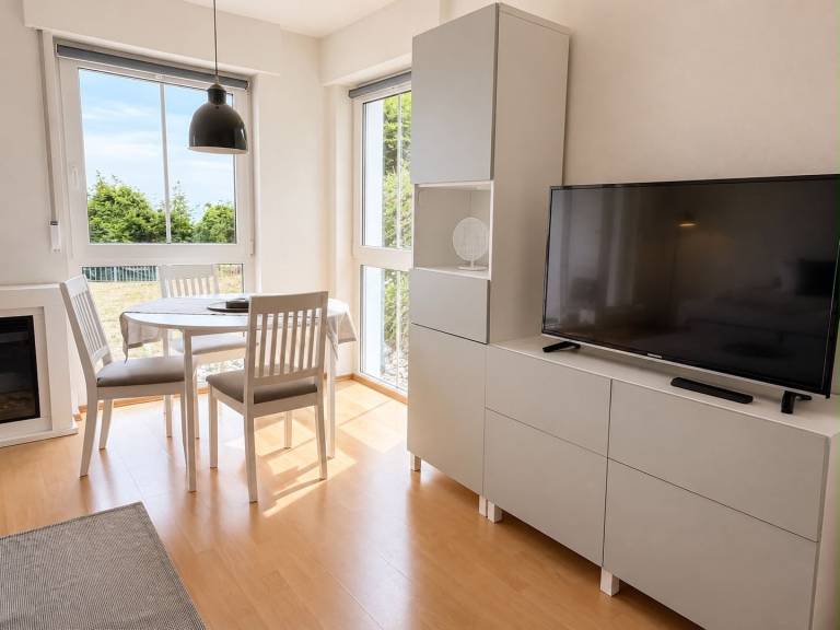 Ferienwohnung mit Hund inSassnitz Rügen f&uuml;r max. 2 Personen