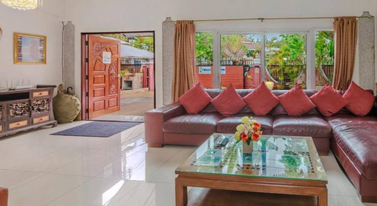 Villa with pool | Close to Big Buddha | Pets are welcome — photo 4