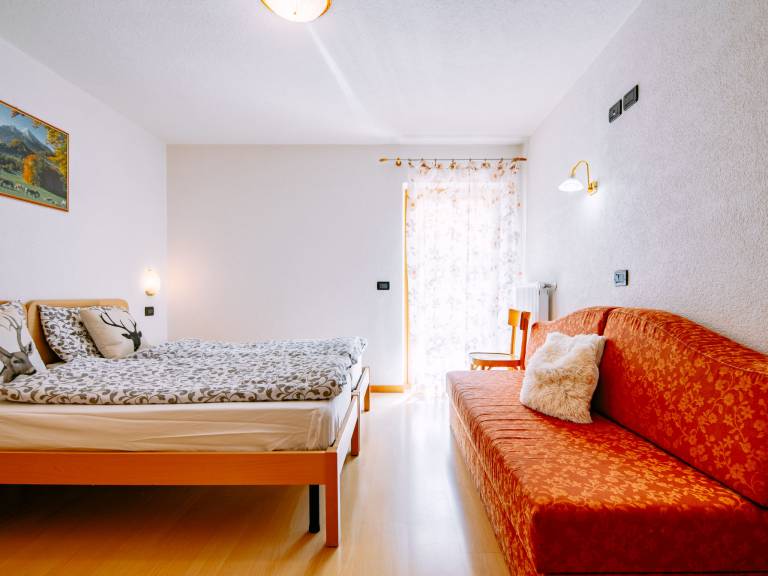Rental apartment with 2 rooms for 5 persons — photo 5