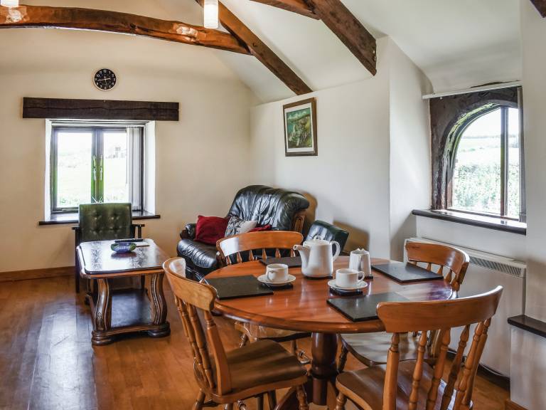 Cottage with barbeque & garden | Sea view — photo 4