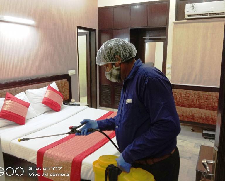 Hotel Sundeep Inn in New Delhi