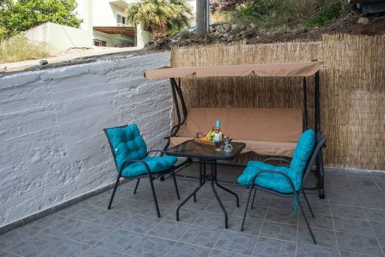 House with 1 room for 2 persons in Rhodes