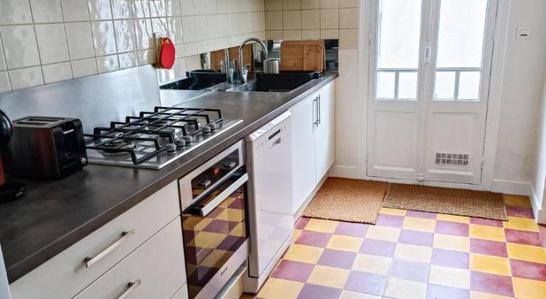 Fully equipped beautiful house with terrace | Pets are welcome — photo 5
