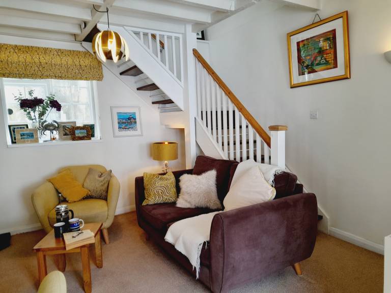Child-friendly cottage with patio & yard | Beach view | Beach nearby | Pets allowed — photo 3