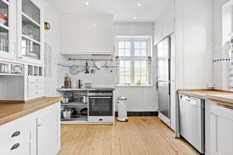 Charming vacation home with barbecue & terrace | Sea view | Close to the beach | Pets are welcome — photo 4