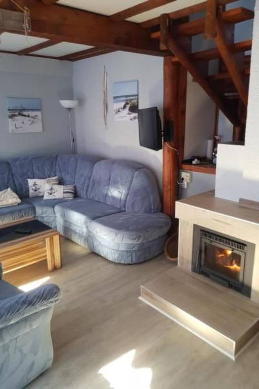 Vacation home with sauna, grill & yard | Nature view | Pets allowed — photo 4