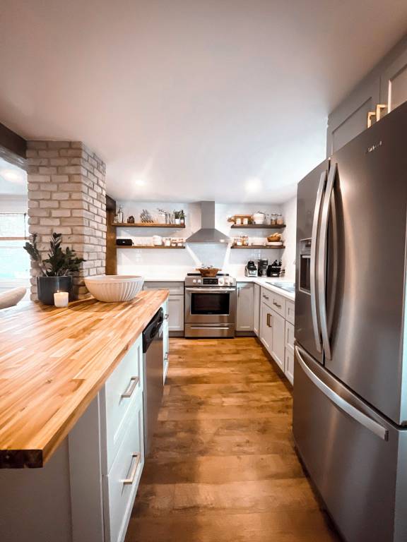 House  Sarnia