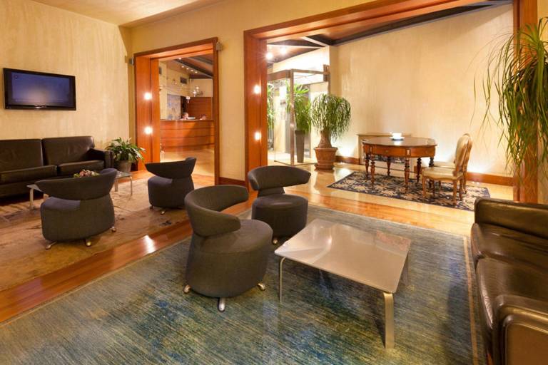 B&B HOTEL Imperia Rossini al Teatro — photo 2