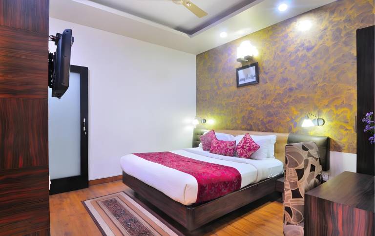 HOTEL CENTRAL PARK 17