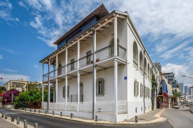 House Tel Aviv District