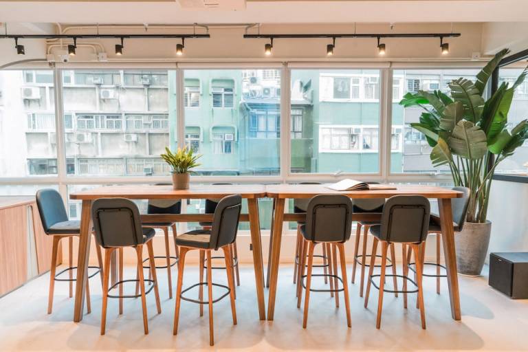 Aparthotel Lamma Island