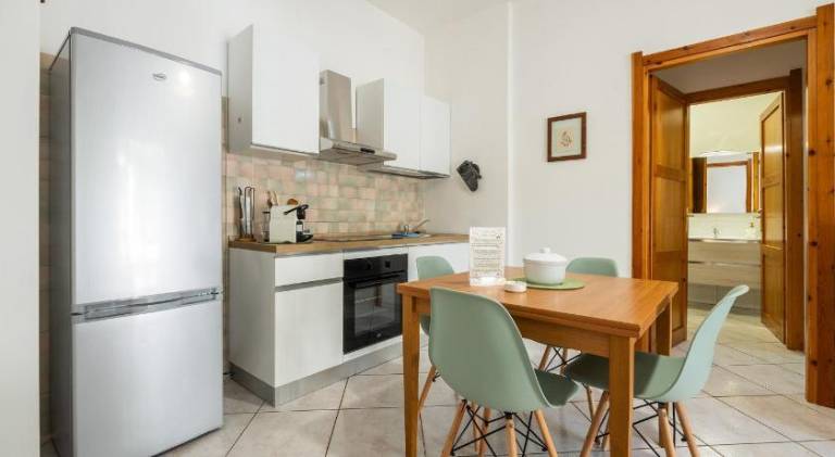 Holiday apartment with 2 rooms for 4 persons — photo 2