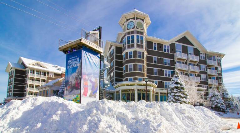 Apartment Snowshoe
