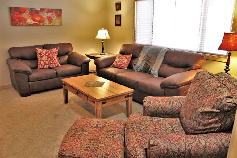 Family-friendly house with pool, barbeque & jacuzzi | Pet-friendly — photo 2