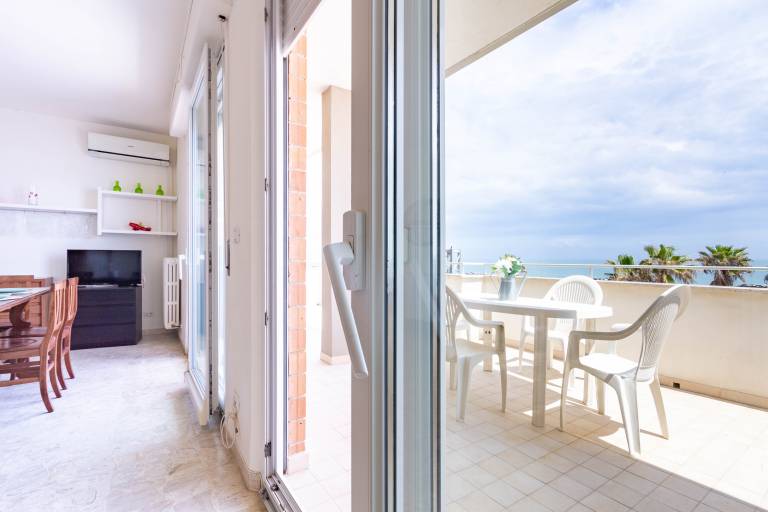 Charming holiday apartment with terrace | Next to the beach | Pet-friendly — photo 4