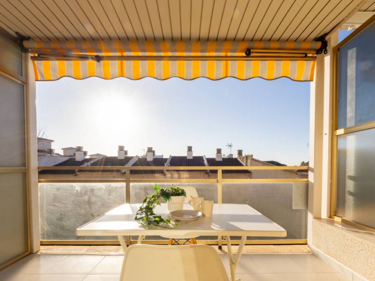 Children-friendly rental apartment with yard, pool & patio | Close to the beach | Pet-friendly — photo 2