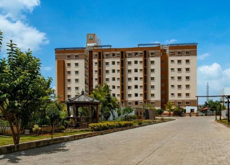 Apartment Begur Lake