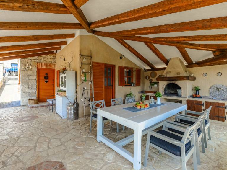 House with terrace, sauna & barbeque | Nature view — photo 4