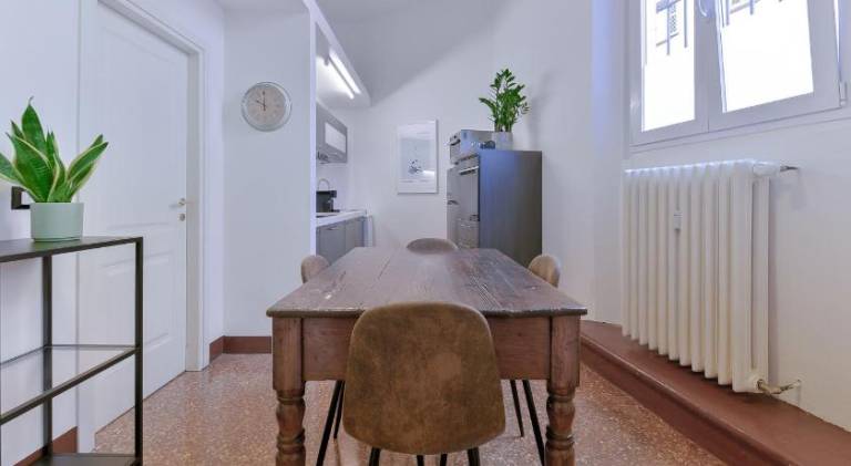 Apartment | Next to Two Towers — photo 3