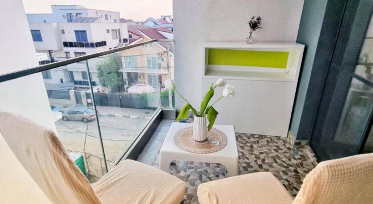 Rental apartment with patio | Beach nearby | Pets are welcome — photo 3
