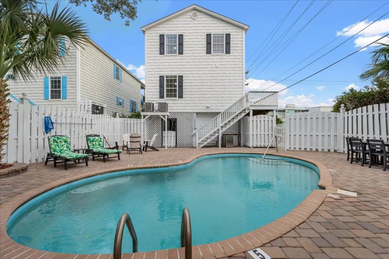 Mahalo House in Garden City, SC