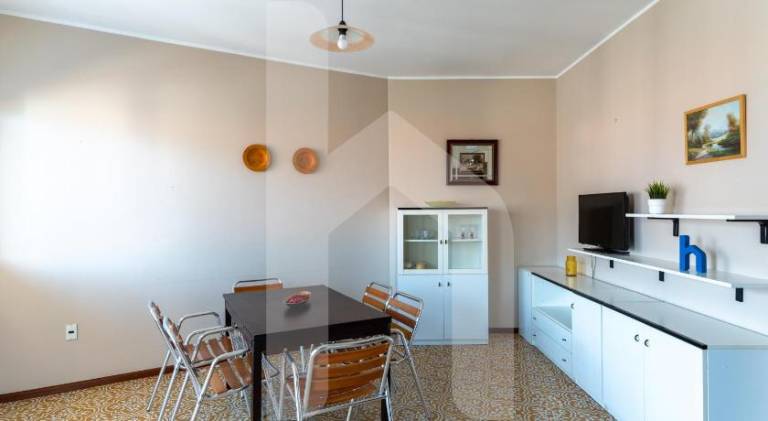 Holiday apartment with terrace — photo 4