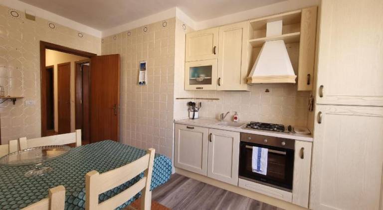 Apartment with 2 rooms for 5 persons — photo 3