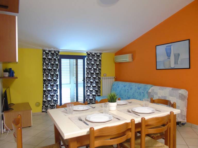 Holiday apartment with pool | Beach view | Close to the beach | Pets allowed — photo 4