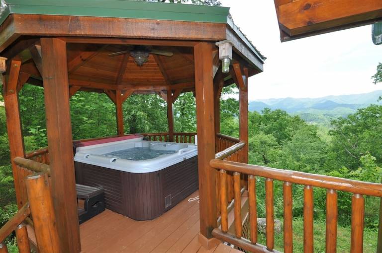 Cabin Cherokee