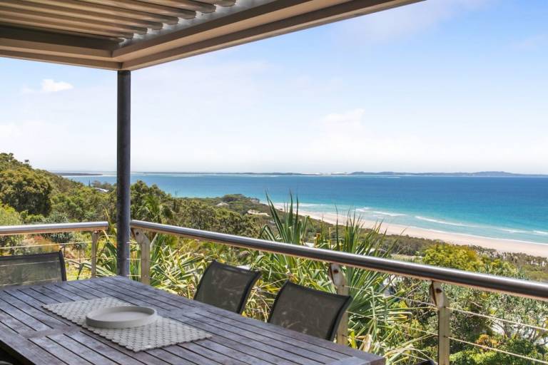 Apartment Point Lookout