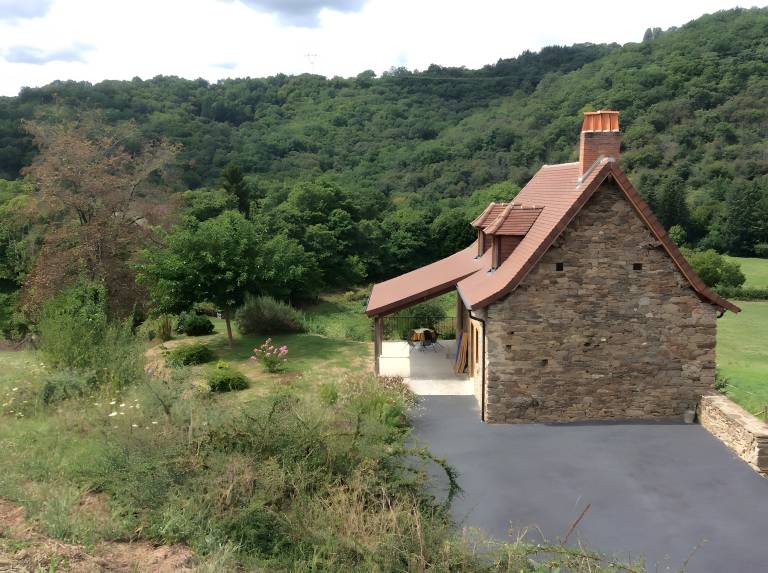 House with barbecue, terrace & garden | Garden view — photo 2