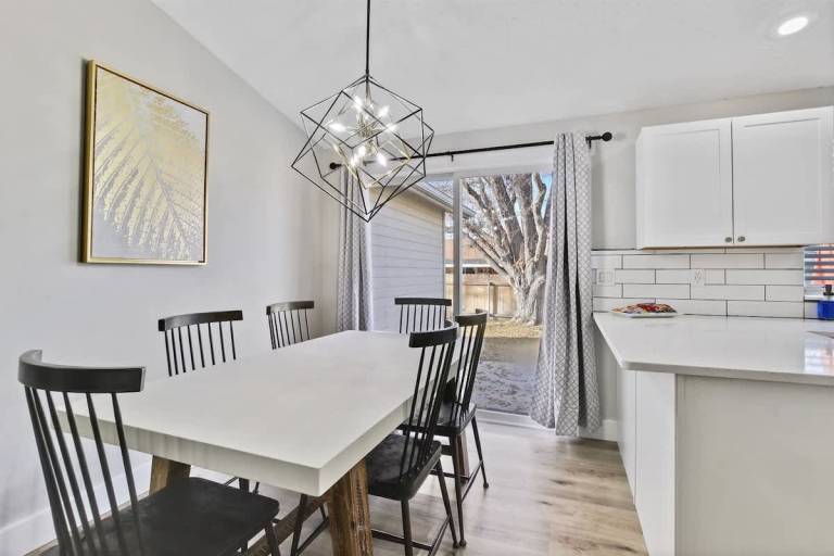 Family-oriented lovely vacation home with yard | Suitable for remote work | Pets allowed — photo 4