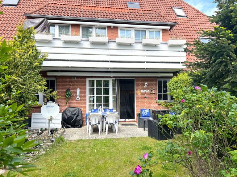 Holiday apartment with patio — photo 5