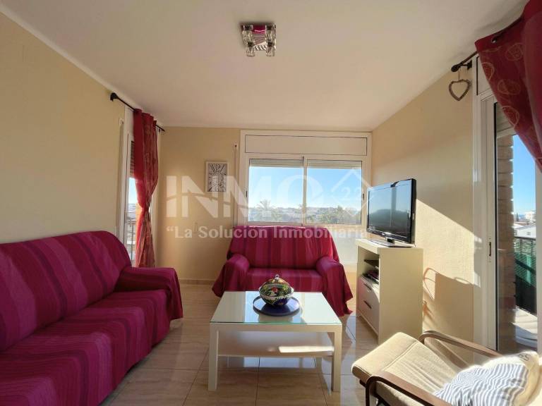 Rental apartment with patio — photo 5