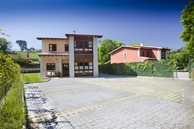Casa  Llanes