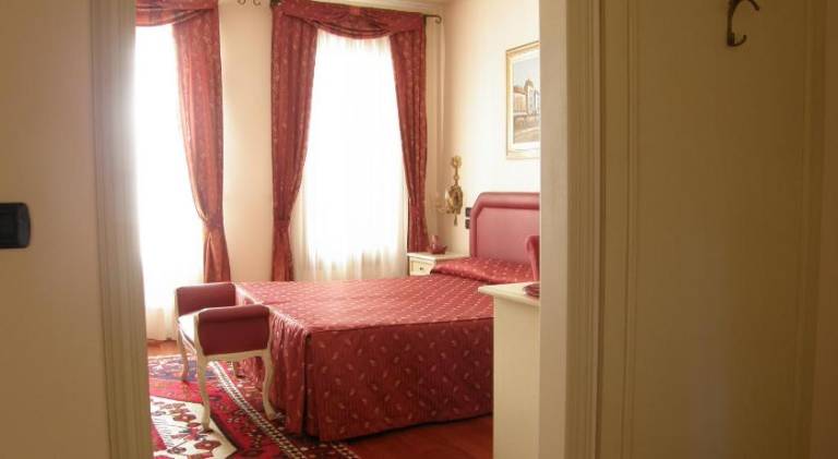 Residence Meuble' Cortina in Treviso