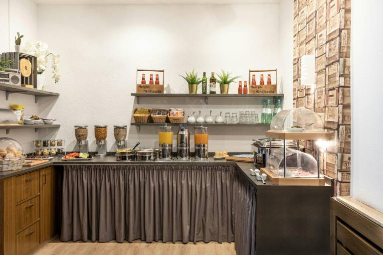 Novum Hotel Ambassador — photo 4