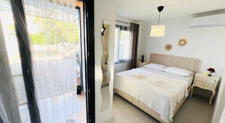 Wonderful serviced apartment with garden & grill | Dogs allowed — photo 2