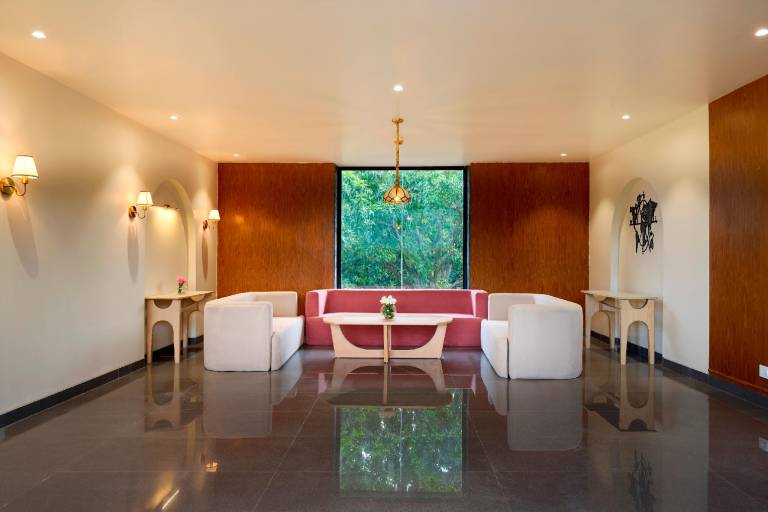 Abn Sarovar Portico Jim Corbett Dhikuli