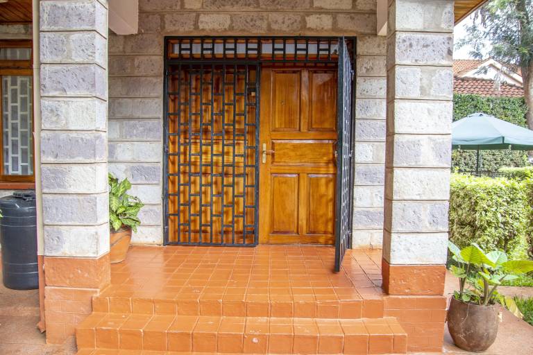 Cabin Kenya Pipeline Estate