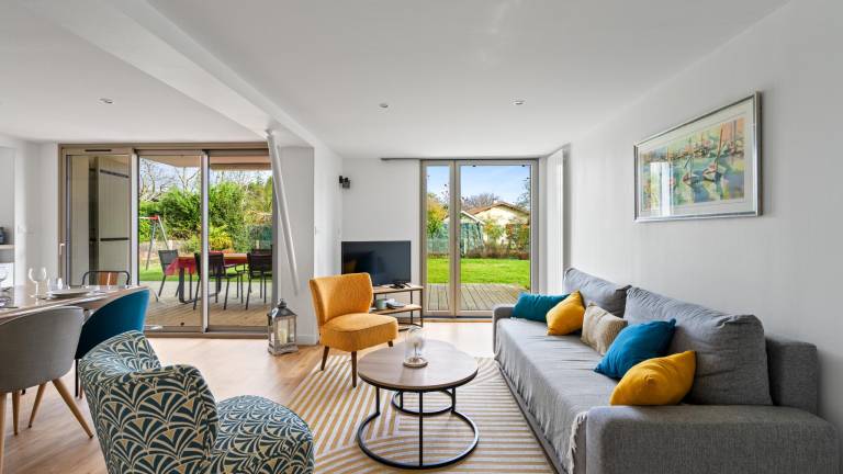 Children-friendly house with terrace, BBQ & yard | Suitable for remote work | Pets are welcome — photo 3