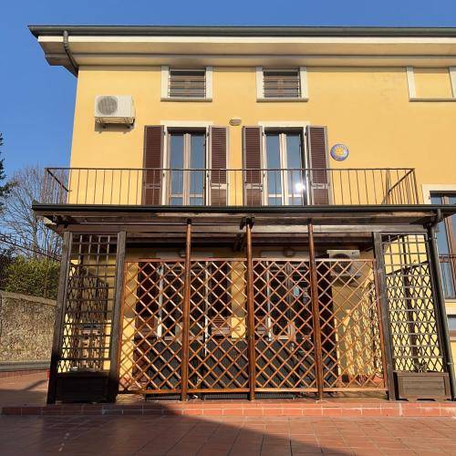 Quarto (B&B) Crema