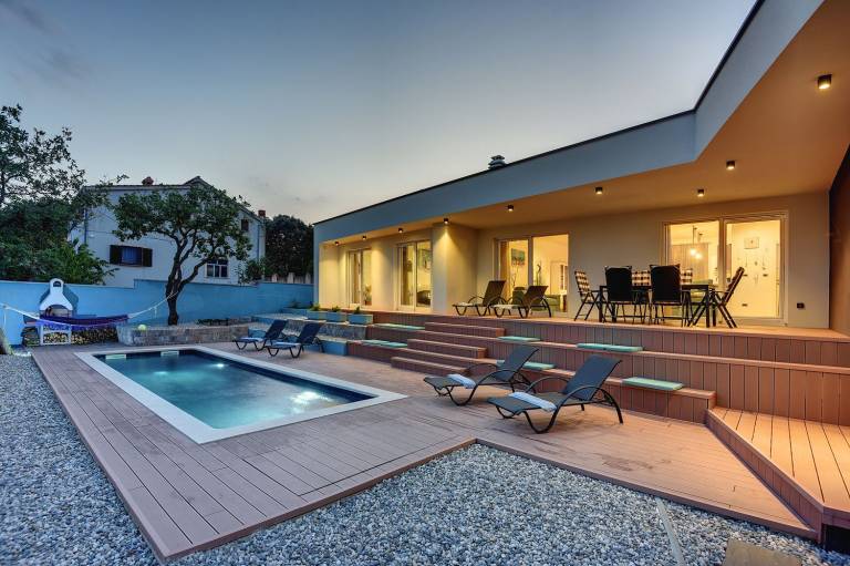 Villa with private pool just minutes from the beaches — photo 4
