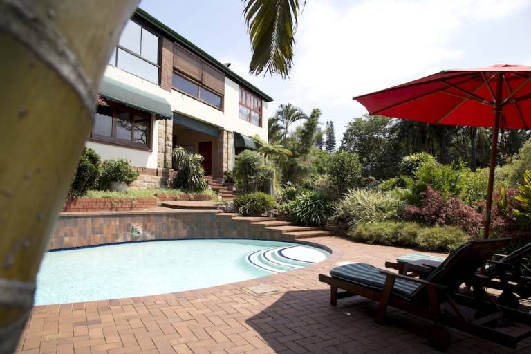 Accommodation  Bulwer