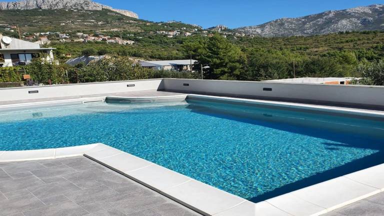 Apartman Salona