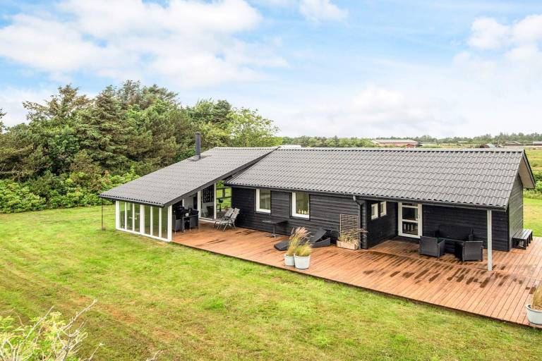 Ferienhaus mit Hund inBlåvand  f&uuml;r max. 4 Personen