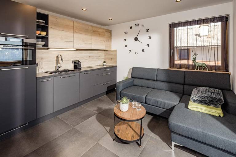 Apartment 'Sweet Dolomiti Sonneck' with Mountain View, Shared Terrace and Wi-Fi — photo 2