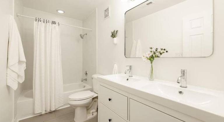 House | Suitable for remote work | Pets are welcome in Cincinnati, OH