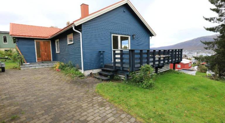 Holiday apartment with 2 rooms for 5 persons in Tromsø