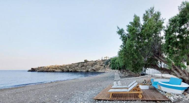 Βίλα Παραλία Ἁγίας Φωτιᾶς